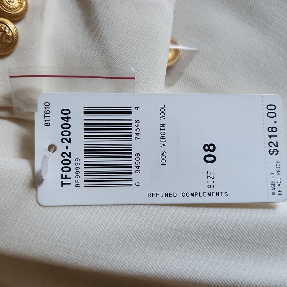 Elegant Cream Double-Breasted Women's Blazer - Picture 5 of 6